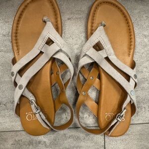 Franco Sarto comfy Gray Strappy Sandals